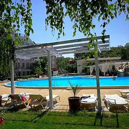 מלון דירות In Sunny Beach, Complex Sun Village, 80 Qm, 2 Bedrooms & Living Near To The Beach, Swimming Pool, Garden *